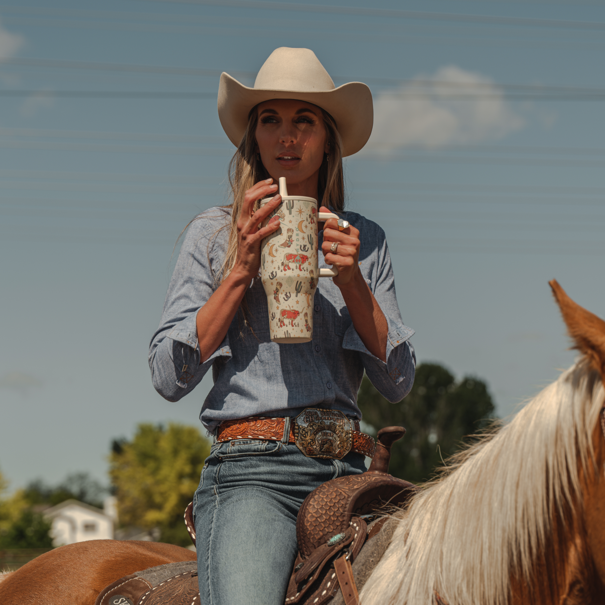 rodeo-40oz-1183ml-n1 TRVL-Rodeo-6WPI.png